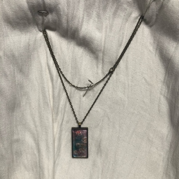 Red Roses Illustration - Picture 2 of 2